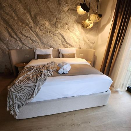 The Berg'S 10 Hotel Ocna Mures Екстериор снимка