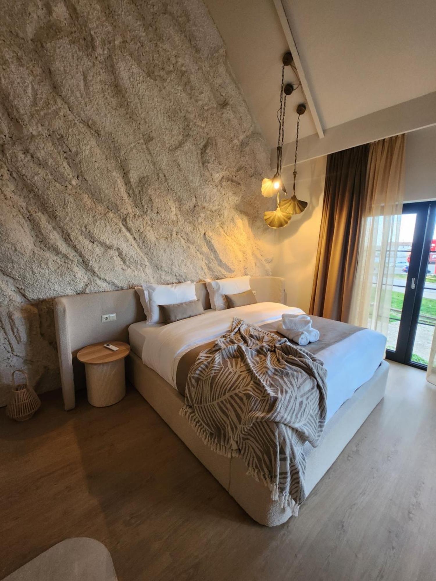 The Berg'S 10 Hotel Ocna Mures Екстериор снимка